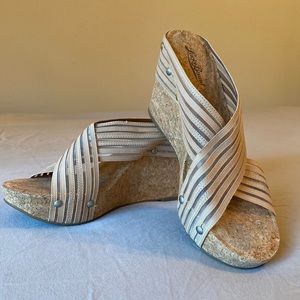 Lucky Brand Shoes / Nude Platform Wedge Sandals 8.5m/ lk miller2